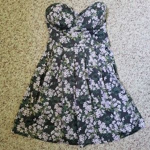 🌻TWO FOR 10!🌻 Strapless Floral Dress